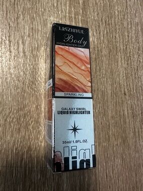 Sparkling Bronze-Pink Galaxy Swirl Liquid Highlighter Oil